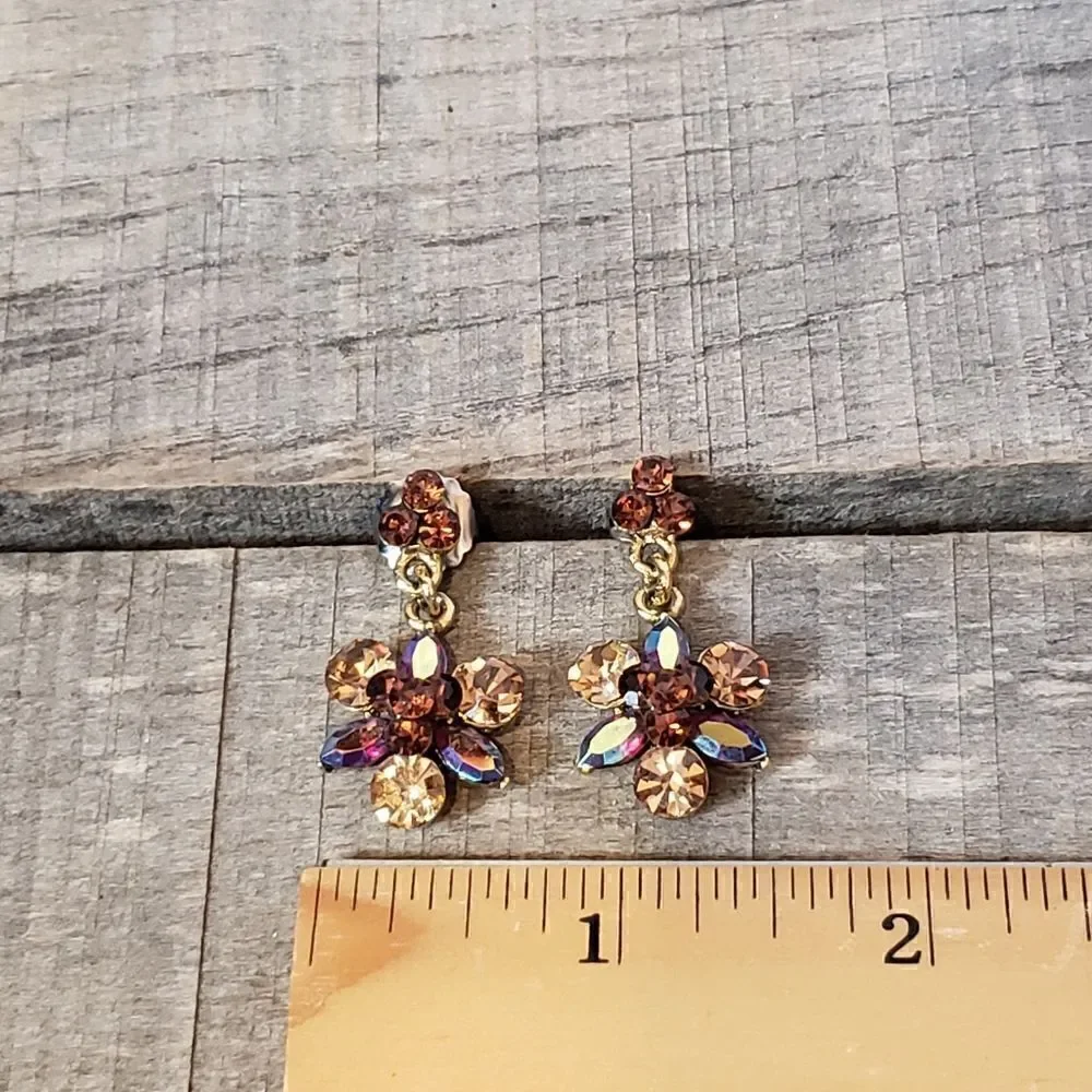 TIARA MISU Dangling Gem Pierced Earrings